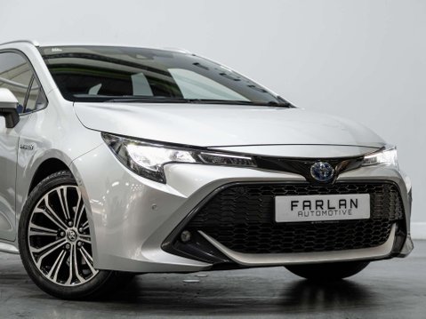 Toyota Corolla 1.8 VVT-h Design Touring Sports 5dr Petrol Hybrid CVT Euro 6 (s/s) (122 ps) 11
