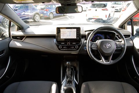 Toyota Corolla ICON TECH 3