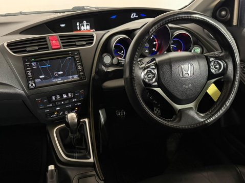 Honda Civic I-DTEC SR TOURER 12