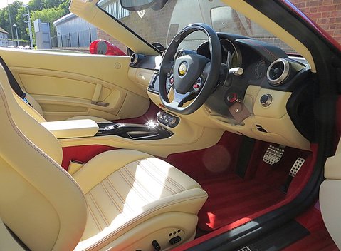 Ferrari California 7