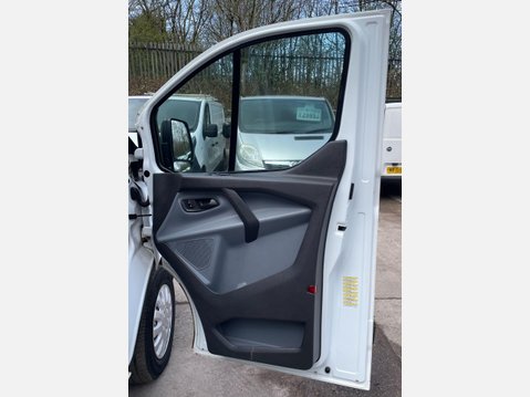Ford Transit Custom 2.2 TDCi 270 ECOnetic L1 H1 5dr 20