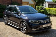 Volkswagen Tiguan R-LINE TECH TSI 4MOTION DSG 10
