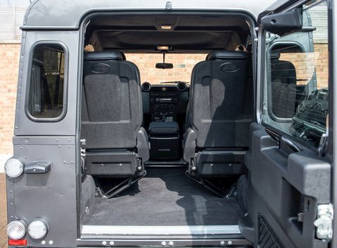 Land Rover Defender 90 XS Bowler 25