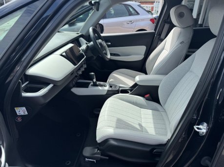 Honda Jazz I-MMD EX 12