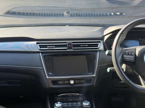 MG 5 MG5 Exclusive EV 5dr 21