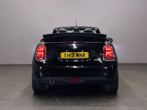 Mini Convertible 1.5 Cooper Classic Convertible 2dr Petrol Manual Euro 6 (s/s) (136 ps) PDC- 7