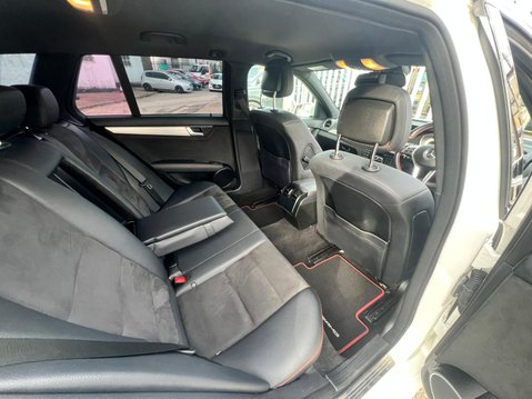 Mercedes-Benz C Class C250 CDI BLUEEFFICIENCY AMG SPORT PLUS 51