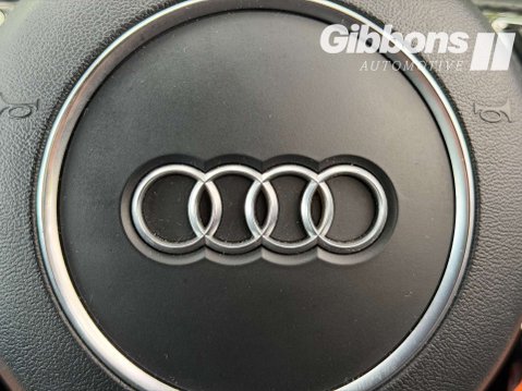 Audi RS Q3 2.5 RS Q3 TFSI Quattro Semi-Auto 4WD 5dr 45