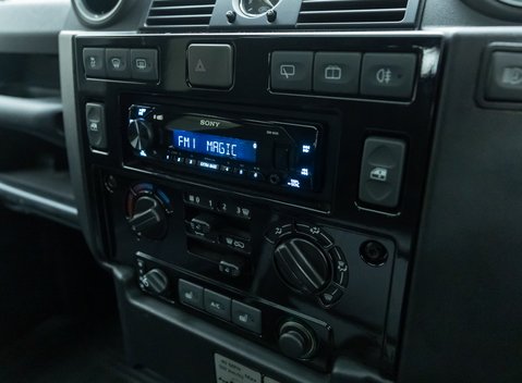 Land Rover Defender 110 XS 19