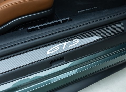 Porsche 911 GT3 Touring (992) 23