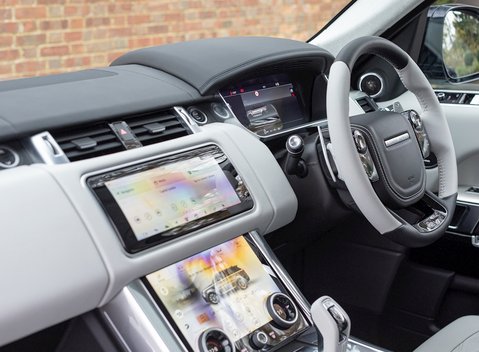 Land Rover Range Rover Sport 5.0 SVR 17