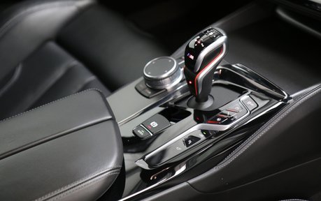 BMW M5 Comfort, Driving Assistant Plus Pack, M Exhaust and B&W 27