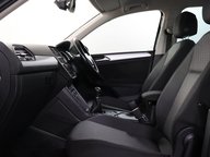 Volkswagen Tiguan SE NAV TSI 42