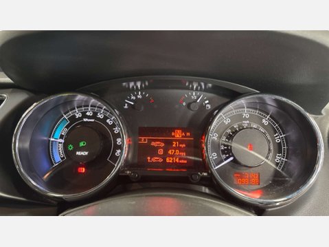 Peugeot 3008 2.0 h e-HDi SR SUV 5dr Diesel Hybrid EGC 4WD Euro 5 (s/s) (200 ps) 12