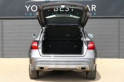 Mercedes-Benz GLA 1.6 GLA 200 AMG Line Premium+ Auto 5dr 30