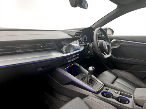 Audi A3 1.5 TFSI 30 S line Sportback 5dr Petrol Manual Euro 6 (s/s) (116 ps) Sat Na 15