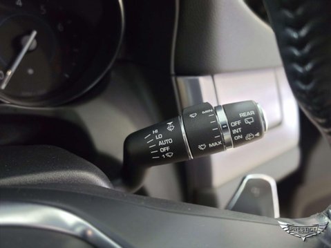 Jaguar XF 2.0i R-Sport Sportbrake Auto Euro 6 (s/s) 5dr 59