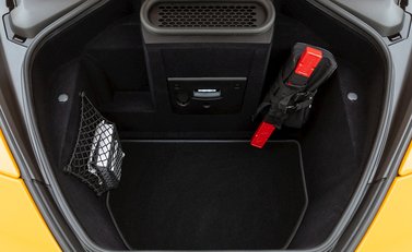 McLaren 720S Performance 31