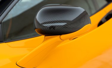 McLaren 720S Performance 26