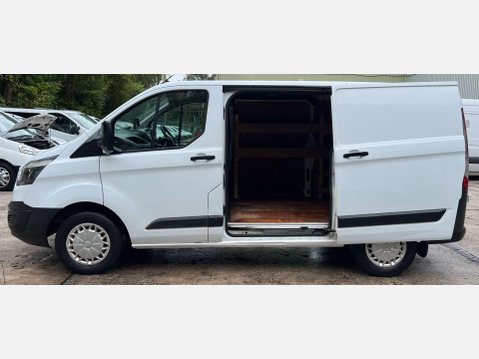 Ford Transit Custom 2.2 TDCi 270 Panel Van 5dr Diesel Manual L1 H2 (186 g/km, 98 bhp) 24
