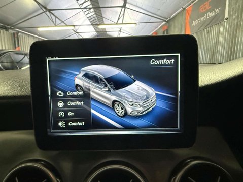 Mercedes-Benz GLA 1.6 GLA 180 AMG Line Edition Auto 5dr 29