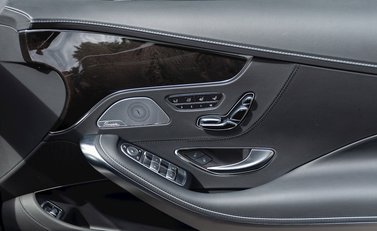 Mercedes-Benz S Class S65 Coupe 21