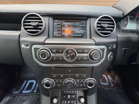 Land Rover Discovery 3.0 Discovery SE Tech SDV6 Auto 4WD 5dr 36