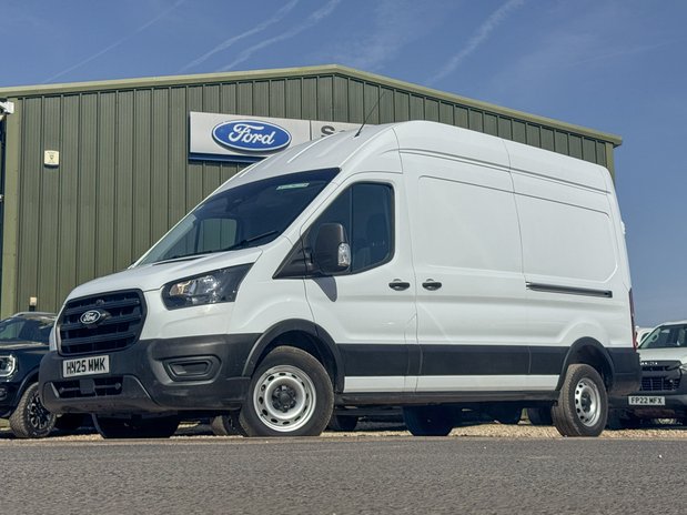 Ford Transit LWB L3H3 [SOLD CM] High Roof Leader 350 Air Con Sensors EURO 6 1