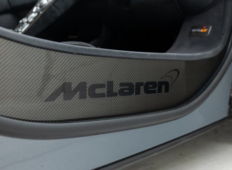 McLaren 675LT 32