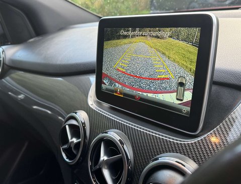 Mercedes-Benz B Class 2.1 B 200 AMG Line Premium+ D Auto 5dr 41