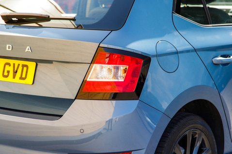 Skoda Fabia COLOUR EDITION MPI 9