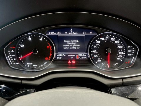 Audi Q5 2.0 TDI 40 Black Edition SUV 5dr Diesel S Tronic quattro Euro 6 (s/s) (190 14