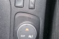 Renault Captur SIGNATURE NAV TCE.. 5 SERVICES… 1 PREVIOUS KEEPER.. STUNNING EXAMPLE 19