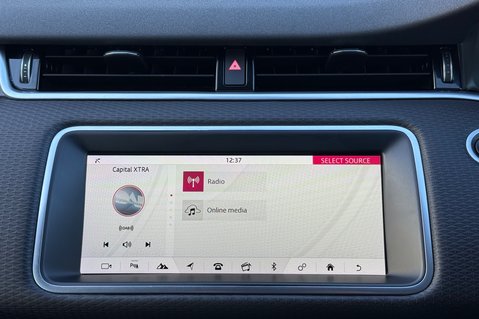 Land Rover Range Rover Evoque S MHEV - MERIDIAN SOUND SYSTEM - CAMERA - APPLE CAR PLAY -FULL HISTORY 48
