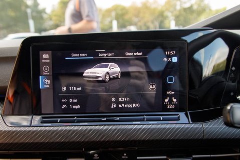 Volkswagen Golf R-LINE TSI 22