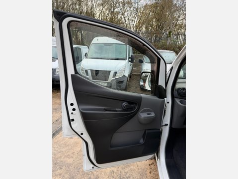 Nissan NV200 1.5 dCi Acenta Panel Van 6dr Diesel Manual SWB Euro 5 (90 ps) 37