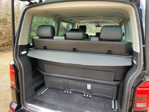 Volkswagen Caravelle 2.0 TDI Executive MPV 5dr Diesel DSG Euro 6 (s/s) (150 ps) 50