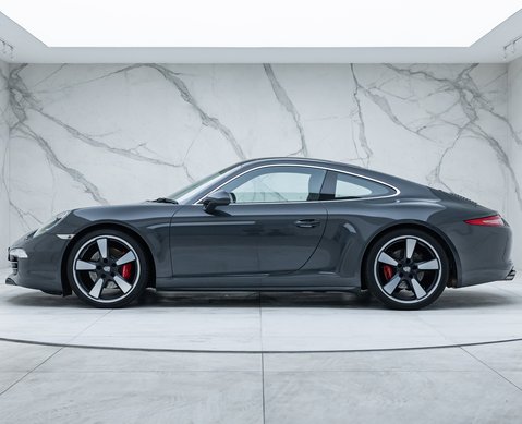 Porsche 911 50th Anniversary Edition 