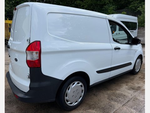 Ford Transit Courier 1.5 TDCi L1 Euro 6 5dr 11