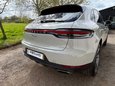 Porsche Macan PDK 26