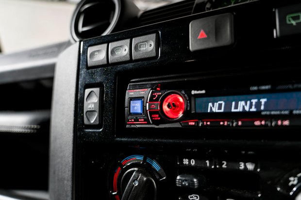 Land Rover Defender 90 TD XS STATION WAGON. TWISTED EDITION. TWISTED UPGRADES. HEATED SEATS. 3