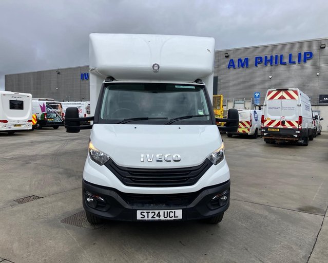 Iveco Daily Daily 72C18HA8 Hi-Matic Business Curtainsider
