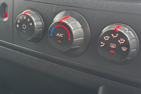 Vauxhall Movano F3500 L3 125 ps Crew Cab Tipper - Air Con 18