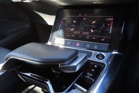 Audi E-Tron 50 Technik Auto quattro 5dr 71.2kWh (11kW Charger) 12