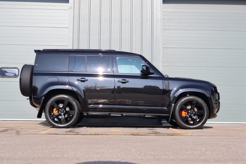 Land Rover Defender 110 BRAND NEW HARDTOP  250  TOP X-DYNAMIC SE REAR SEATS STYLED BY SEEKER  4