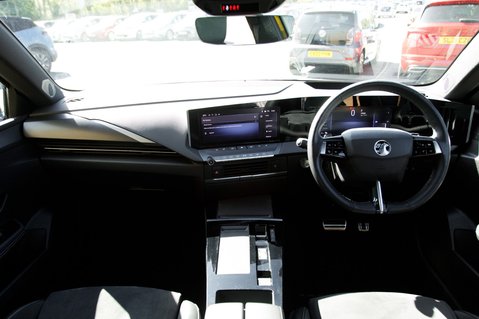 Vauxhall Astra ULTIMATE PHEV 3