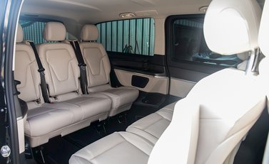 Mercedes-Benz V Class D AMG Line (Extra Long) 26