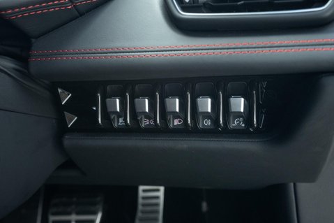 Lamborghini Huracan 5.2 V10 LP 640-4 EVO LDF 4WD Euro 6 (s/s) 2dr 37