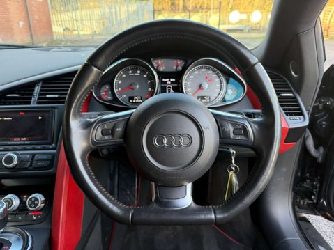 Audi R8 4.2 R8 LE Semi-Auto 4WD 2dr 26