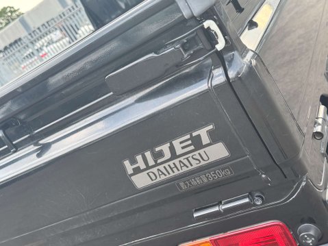 Daihatsu Hijet 7